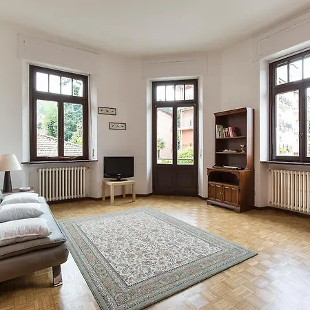 Apartment Lampone *