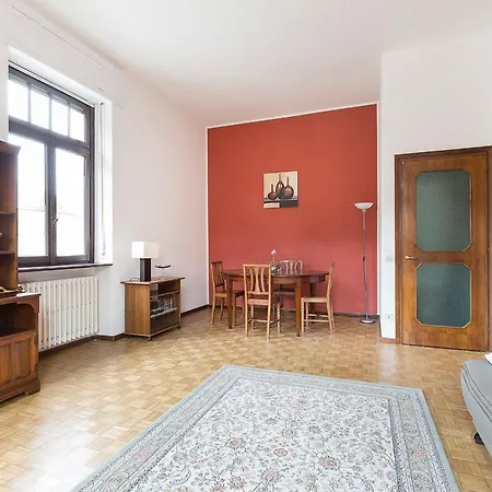 Apartment Lampone